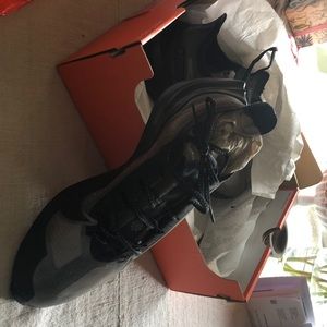 Men’s running shoes